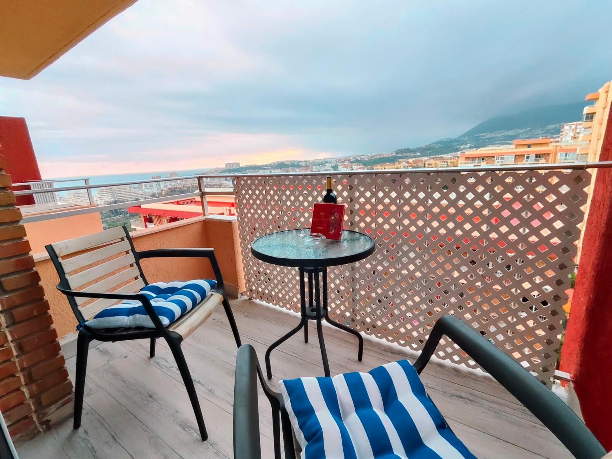 Minerva With Views Of The Sea And * Benalmádena